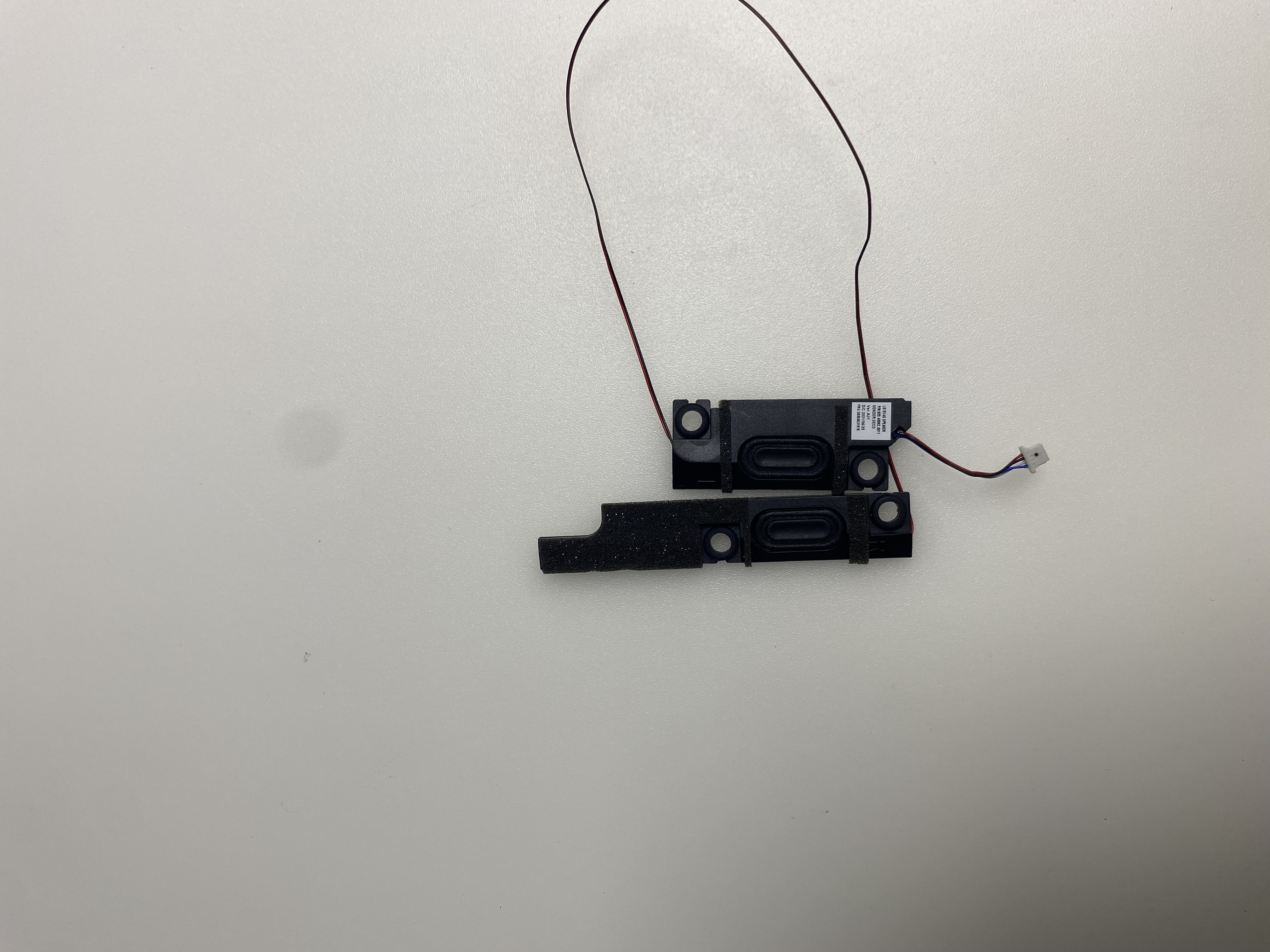 LENOVO İDEAPAD 1-14IGL05 HOPARLÖR TAKIMI KAMERA LENOVO İDEAPAD 1-14IGL05 SAĞ SOL SPEAKERS