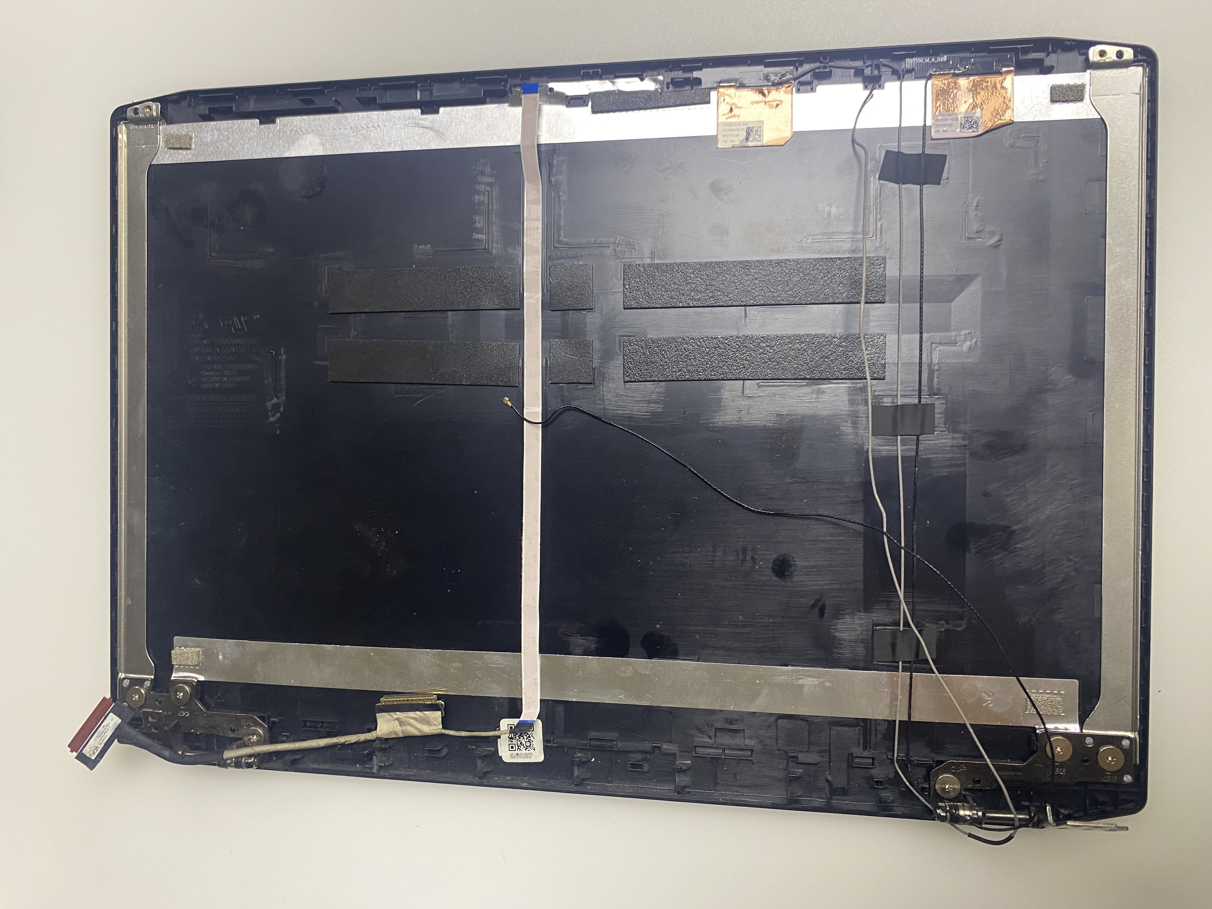 LENOVO İDEAPAD GAMİNG 3 ORJİNAL ÇIKMA EKRAN KASASI İDEAPAD GAMİNG 3 LCD COVER