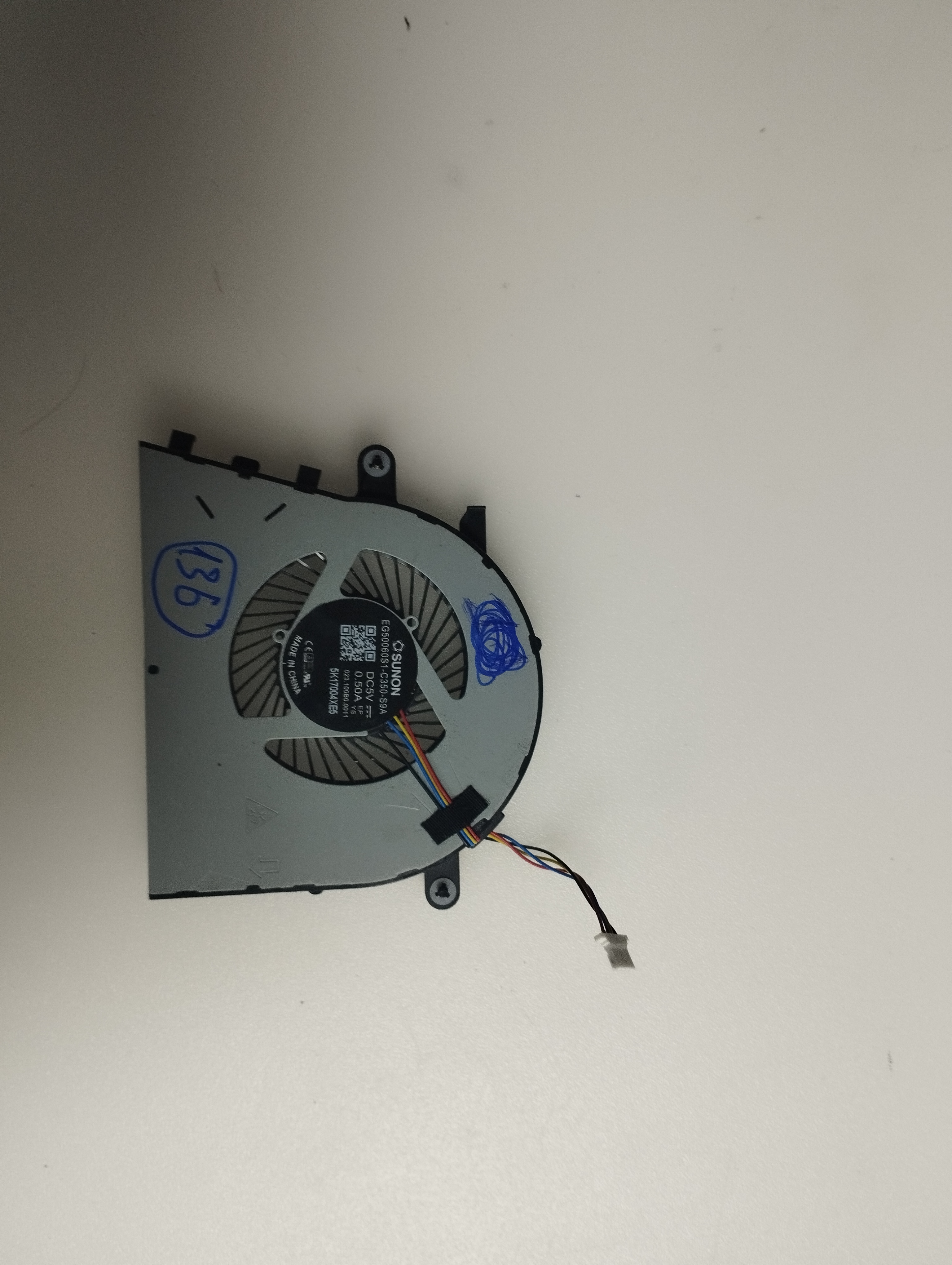  LENOVO V130 -15IKB V130-15IGM 81HN SOĞUTUCU FAN 