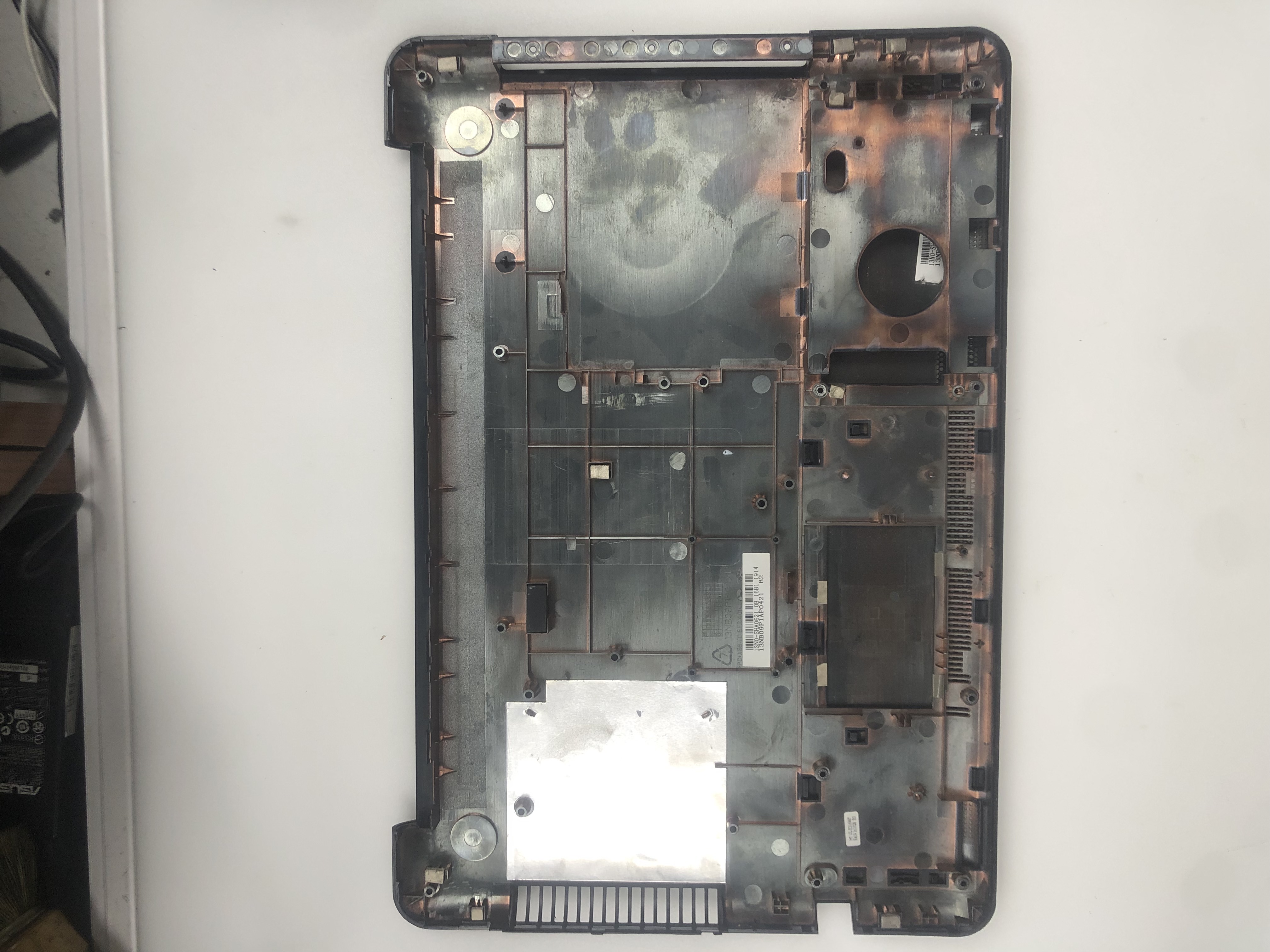 ASUS N552-N551 V ALT KASA N552-N551 ALT KASA 