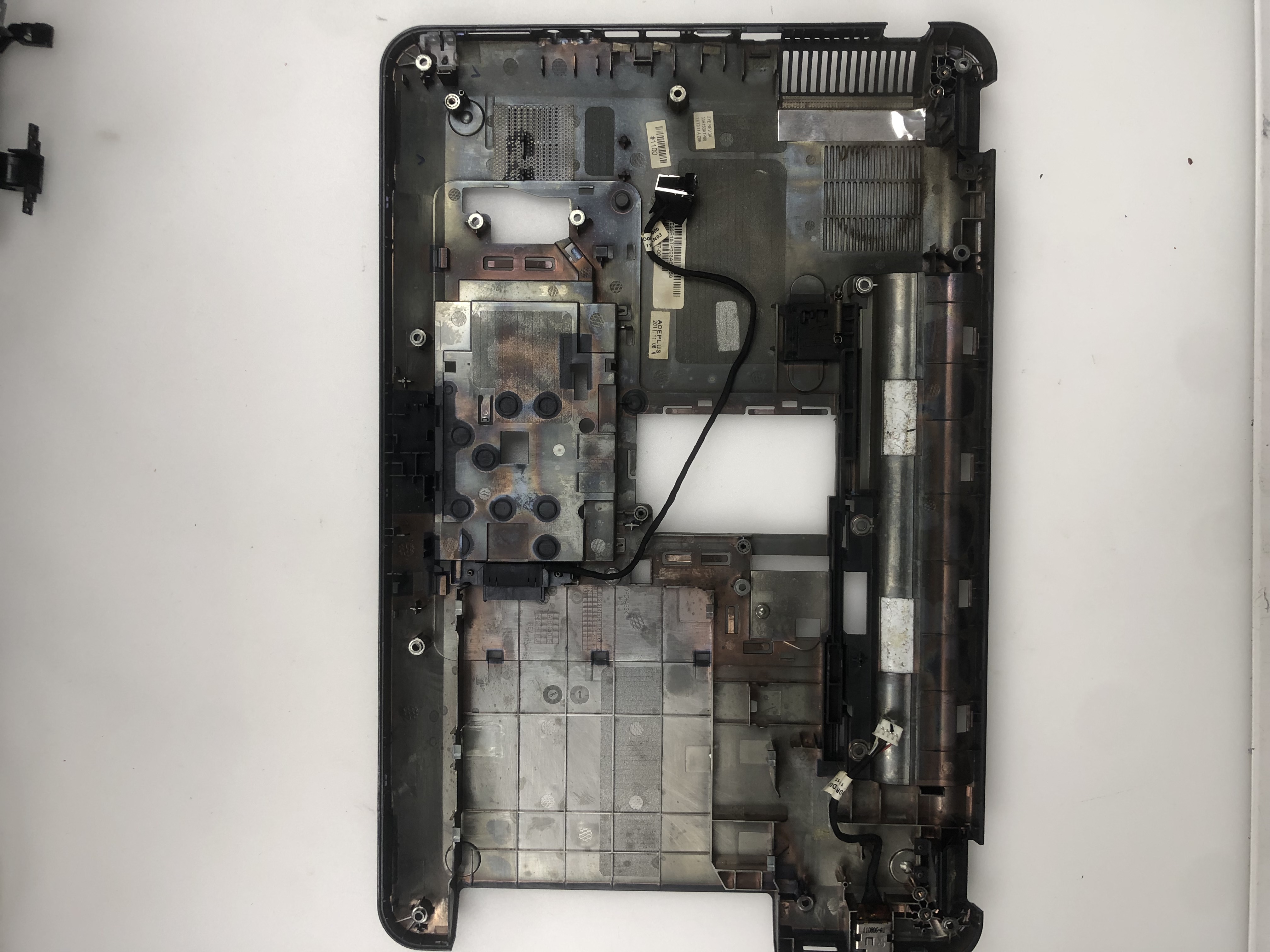 ORİJİNAL HP  15N 003 ST ALT KASA 15N 003 ALT KASA 