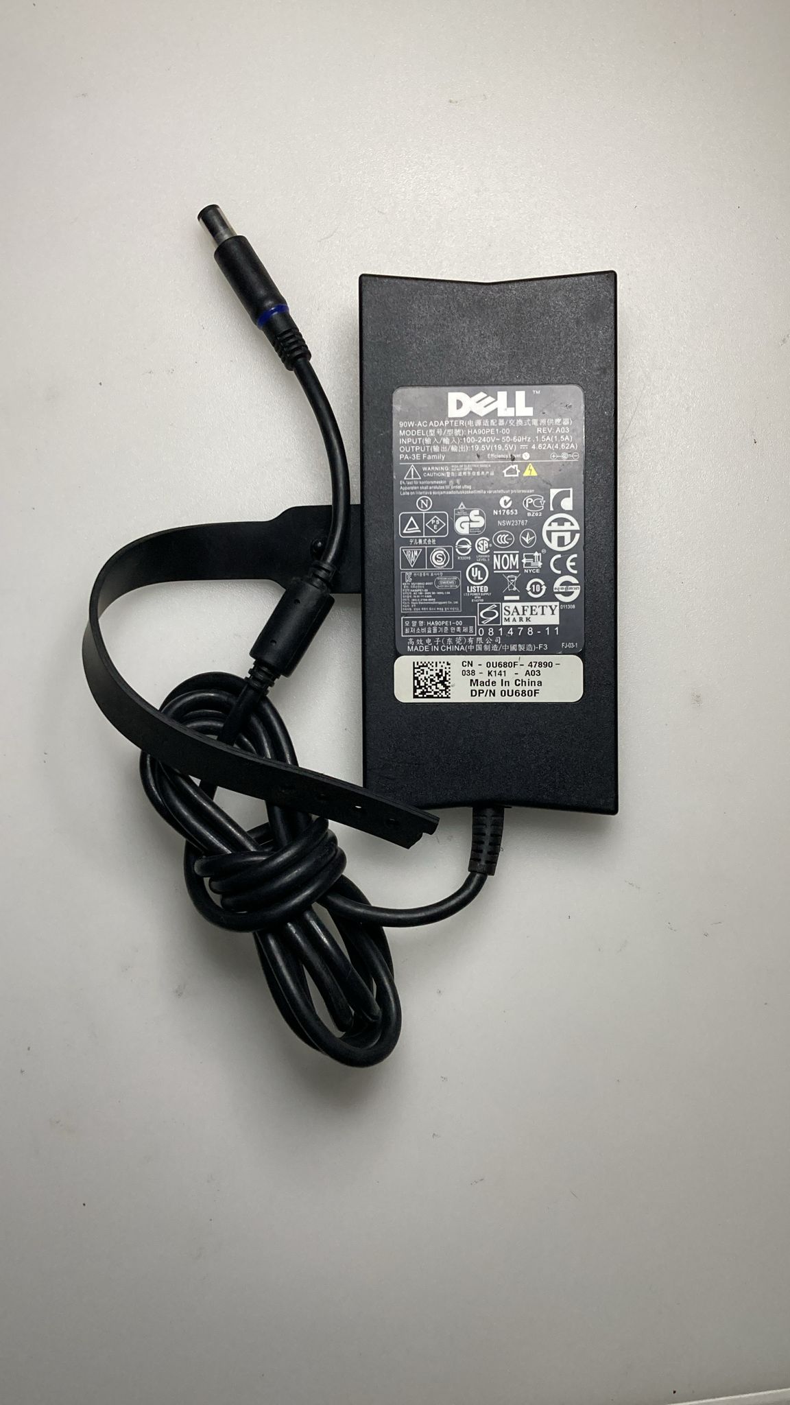 DELL AC ADAPTER HA90PE1-00 19.5V - 4.62A