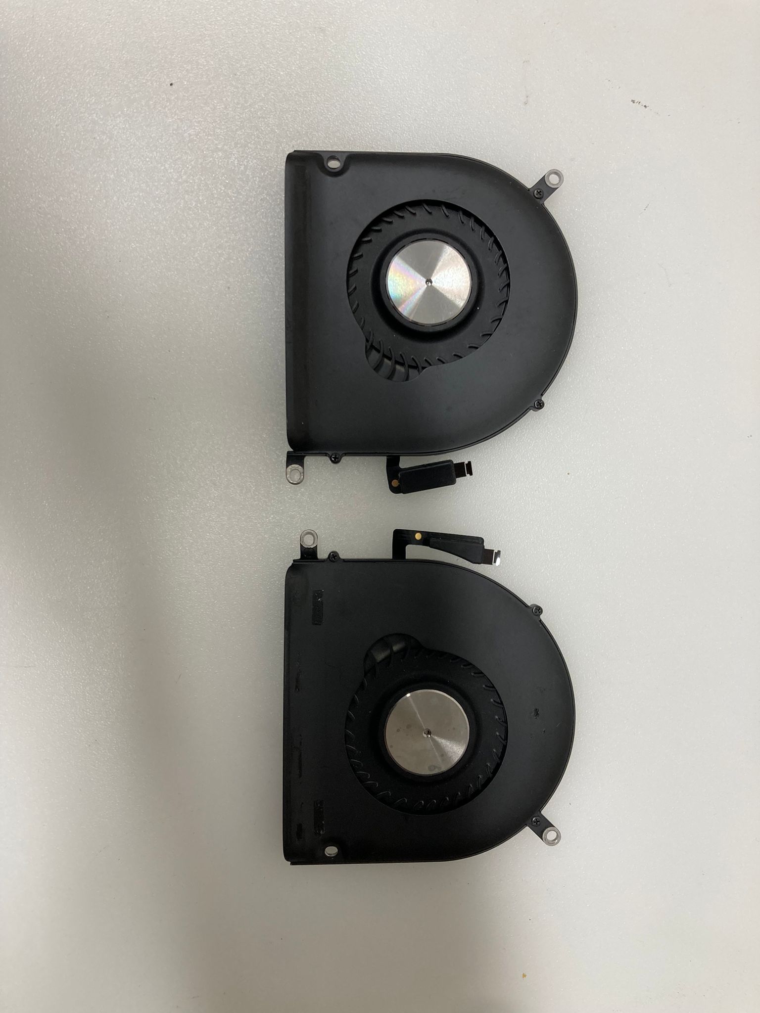 ORJİNAL APPLE MACBOOK A1398 SOĞUTUCU FAN SET