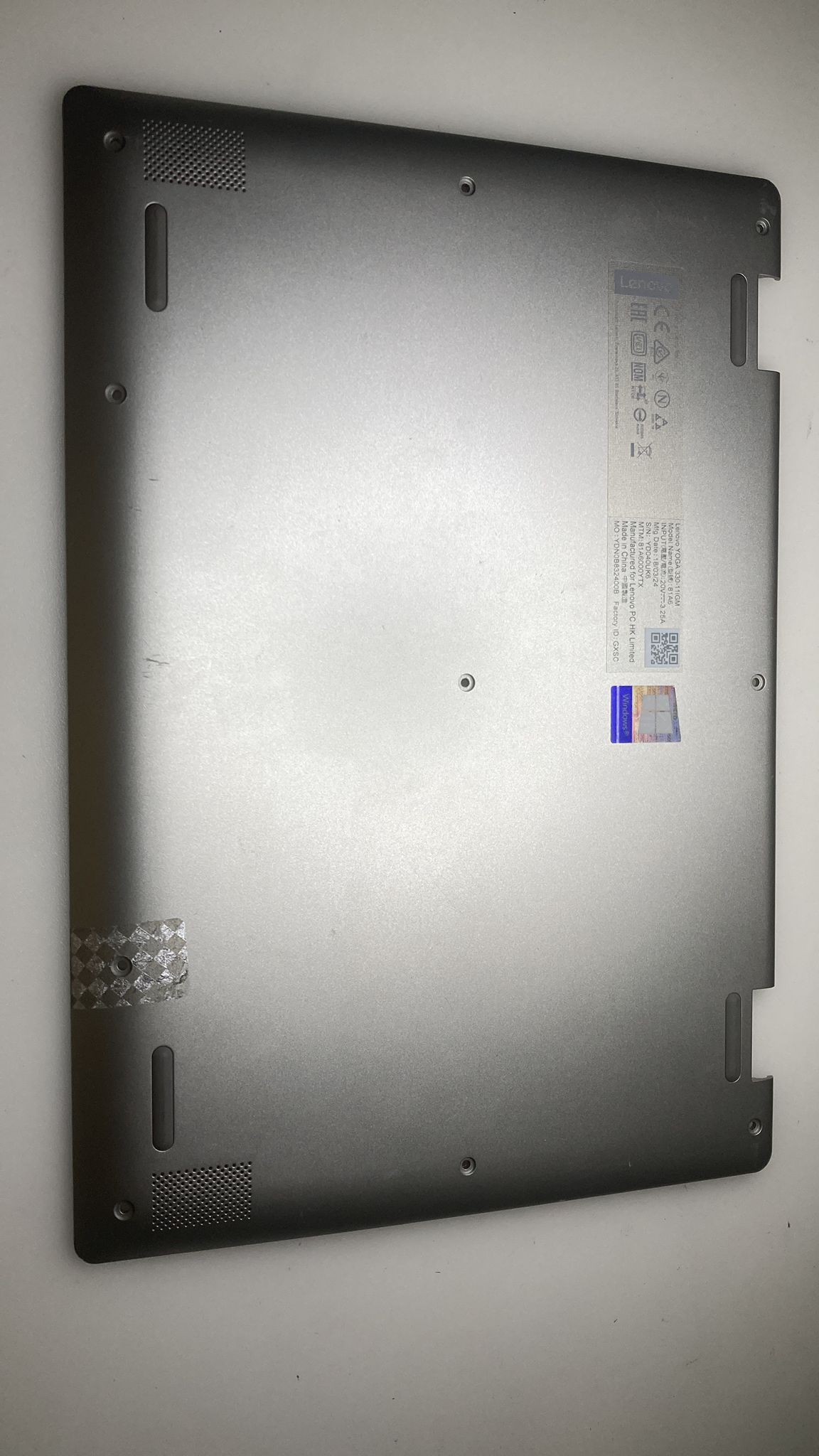 ORJİNAL LENOVO YOGA  330-11IGM ALT KASA